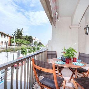 Apartment Ronda By Interhome
